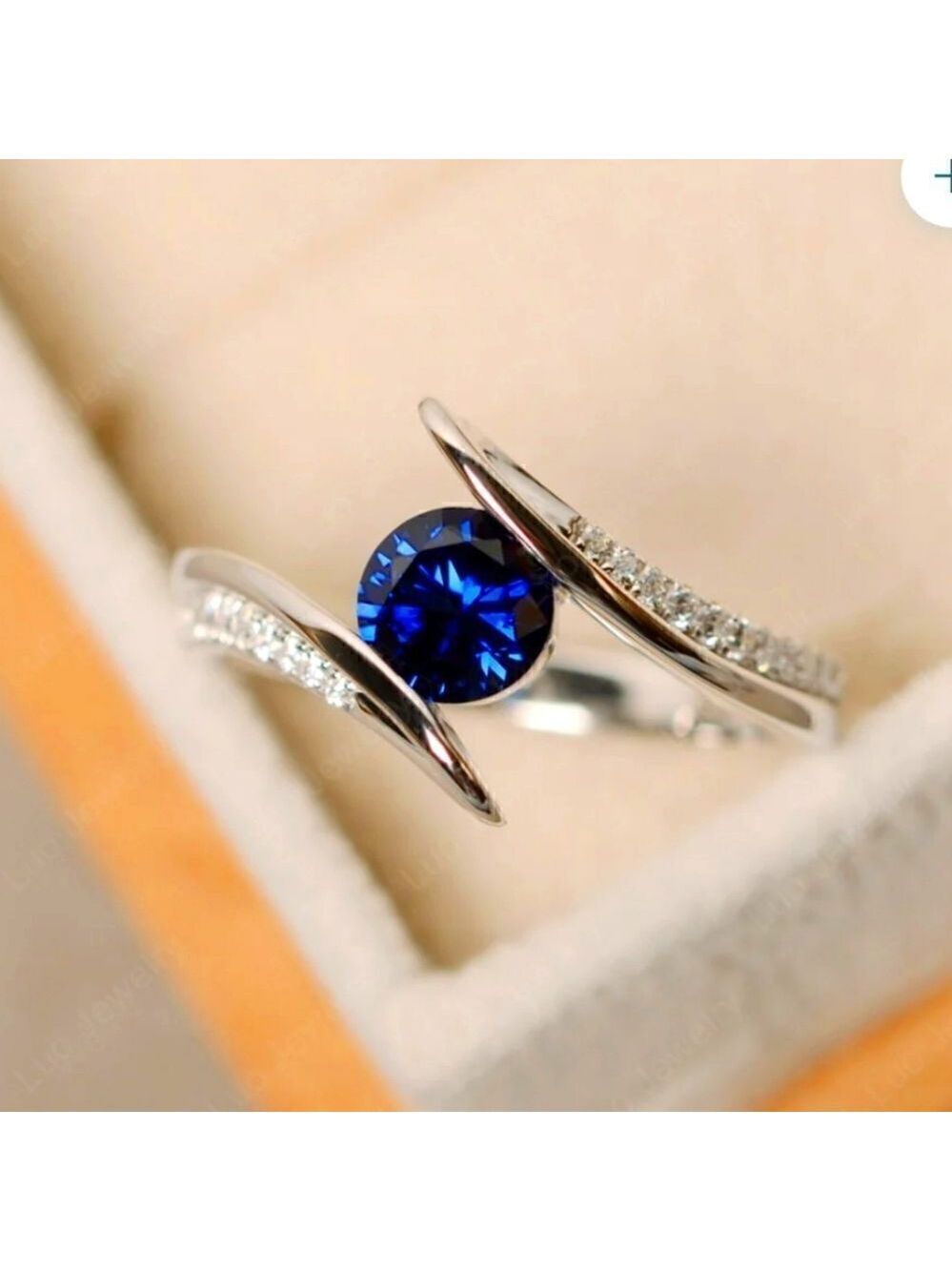 Unique Round Cut Crystal Ring Plated Sapphire and Zircons Size 8.5
